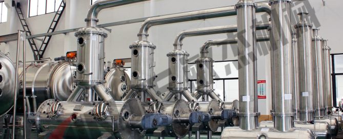Fruit vegetable plant dehydrating low temperature vacuum evaporator