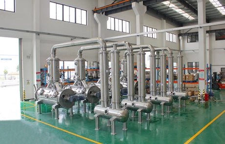 VACUUM-LOW-TEMPERATURE-EVAPORATOR-1-1-460x295